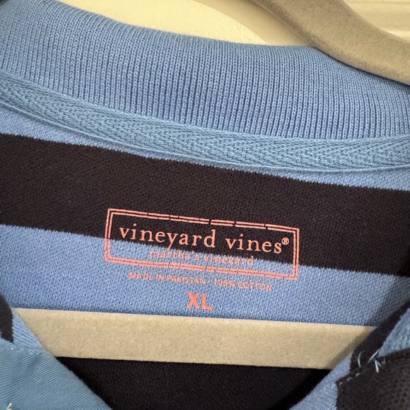 Vineyard Vines Blue Striped Men’s Polo XL NWT - Picture 2 of 3